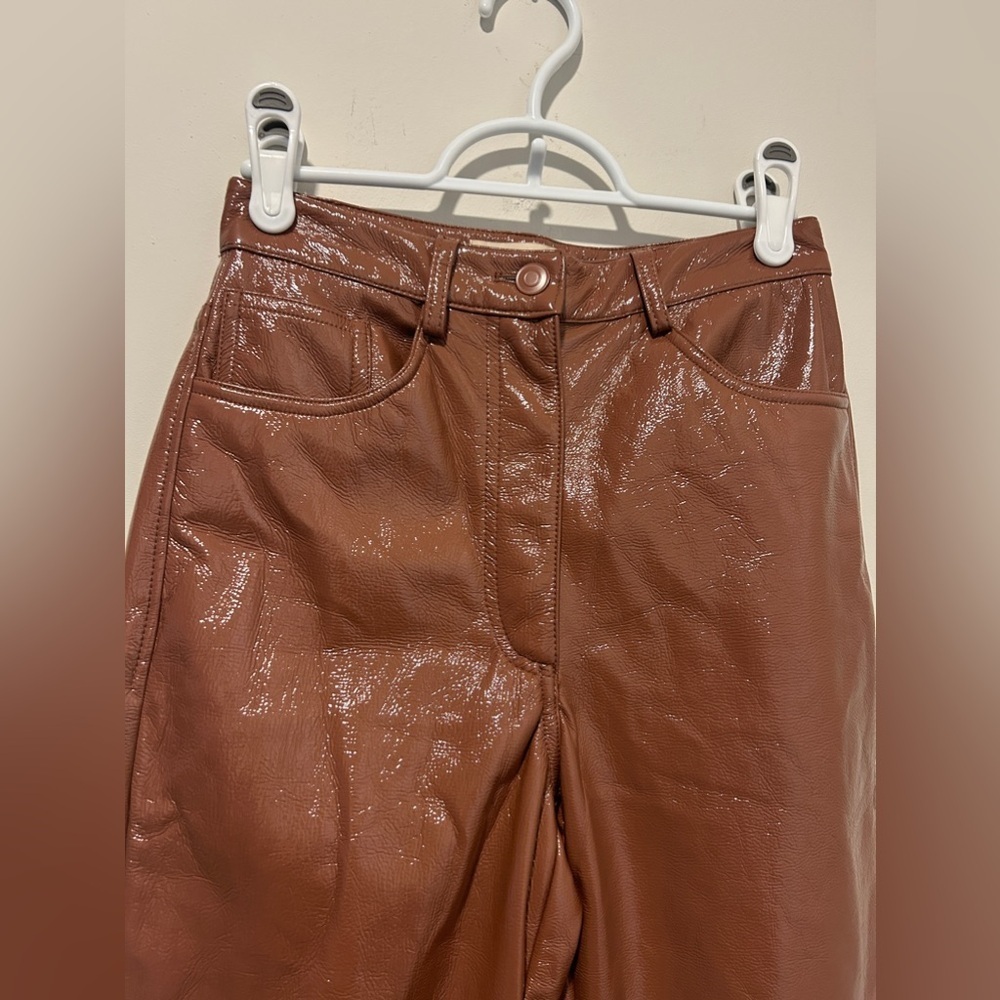 MESHKI OAKLEIGH STRAIGHT LEG PATENT PANTS SIZE XS in Wine 🍷 colour - Picture 5 of 11